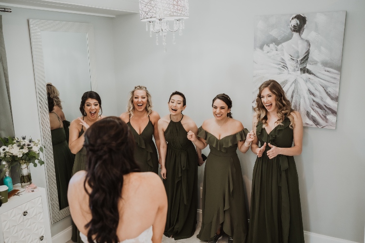 bridal party photos first look