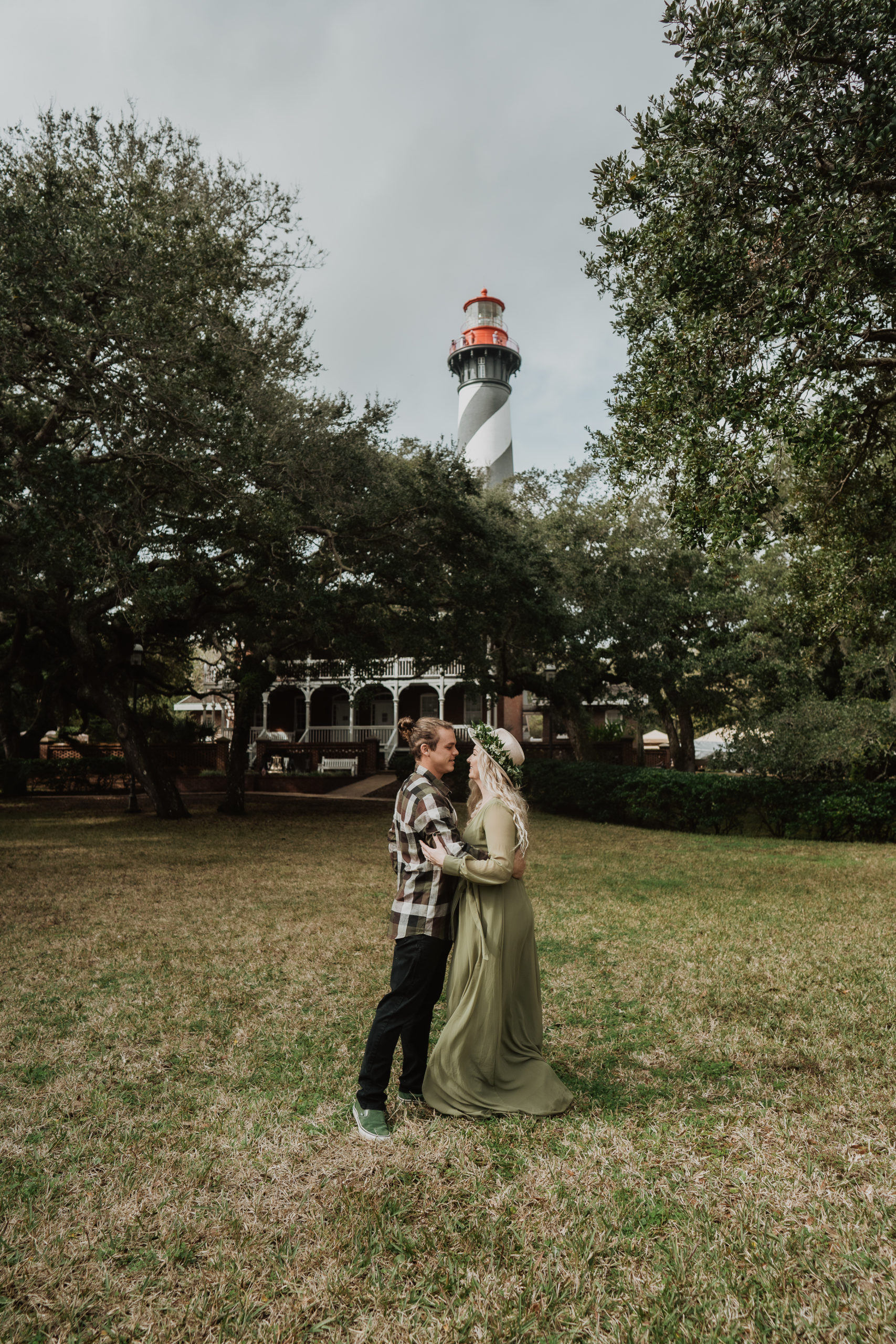 st augustine engagement photos lighthouse